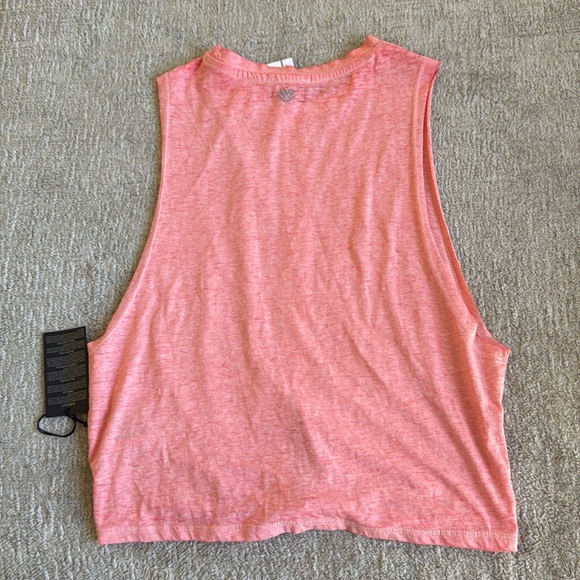 Forever 21 tank top sports - Picture 2 of 2